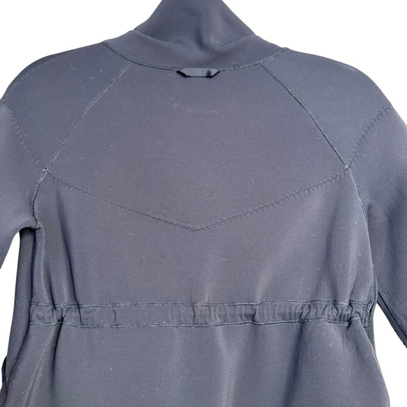 ivivva Black funnel neck short sleeve scuba top hidden drawstring pockets, sz 10 - Picture 9 of 11